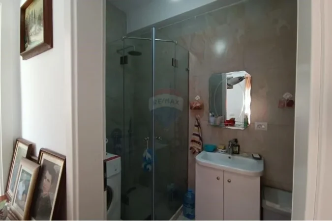 Tirane, shitet apartament 2+1 Kati 2, 83 m² 112.800 € (Apartament 2+1 ne shitje tek Kompleksi Mangalem)