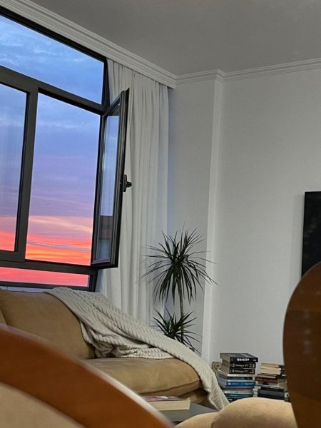 Tirane, jepet me qera apartament 2+1 Kati 7, 107 m² 600 € (rruga e dibres)