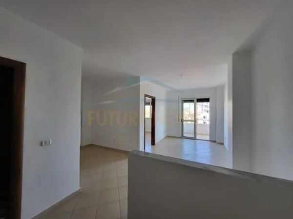 Durres, shitet apartament ne plazh 1+1 Kati 5, 83.000 € (PLAZH,ILIRIA,DURRES)