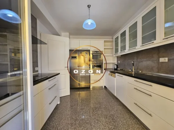 Apartament 3+1 për Shitje me Post Parkimi tek Rezidenca Touch of the Sun!