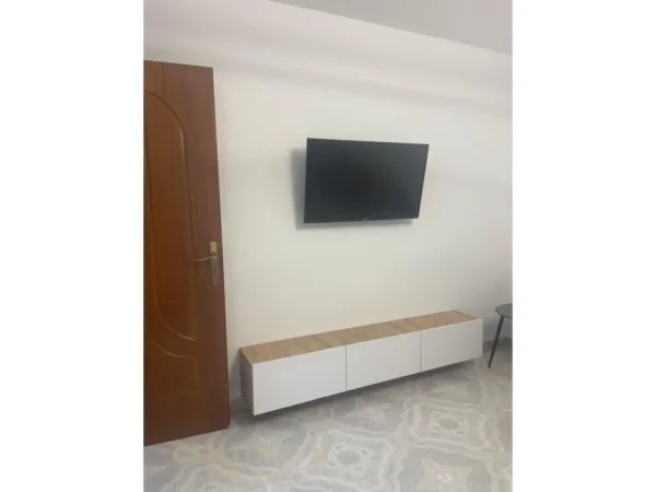Tirane, shitet apartament 1+1 Kati 5, 57 m² 88.000 € (Rruga e "Selites",)