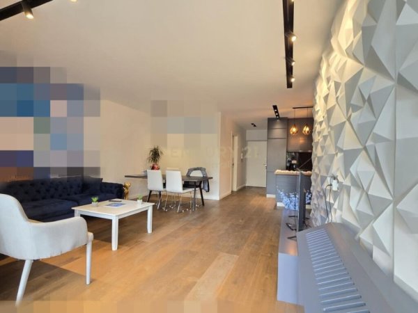 Tirane, jepet me qera apartament 2+1 Kati 5, 130 m² 1.500 € 