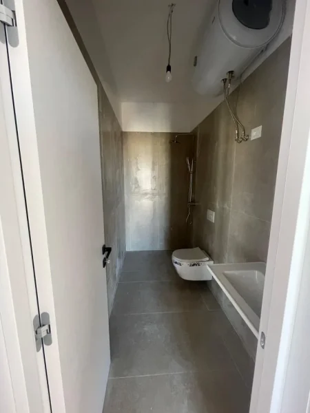 Tirane, shitet apartament 2+1+Aneks+Ballkon  (RRUGA LIMAN KABA KOMPLEKSI DINAMO)