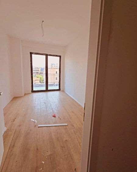 Tirane, shitet apartament 2+1 , 117 m² 244.000 € (Pazari i Ri)