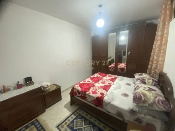 Tirane, jepet me qera apartament 2+1 Kati 3, 67 m² 420 € (Bulevardi Migjeni), Astir