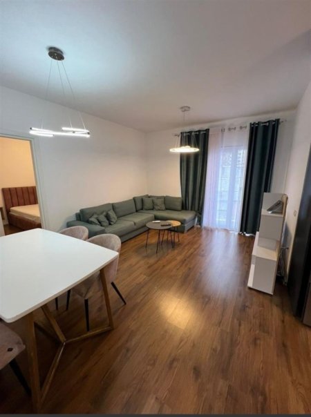 Tirane, shitet apartament 1+1 Kati 6, 65 m² 170.000 € (Rruga e Barrikadave)