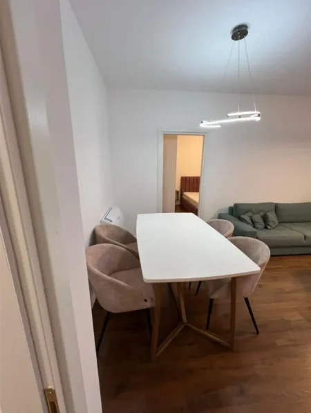 Tirane, shitet apartament 1+1 Kati 6, 65 m² 170.000 € (Rruga e Barrikadave)