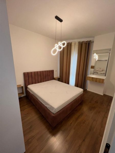 Tirane, shitet apartament 1+1 Kati 6, 65 m² 170.000 € (Rruga e Barrikadave)