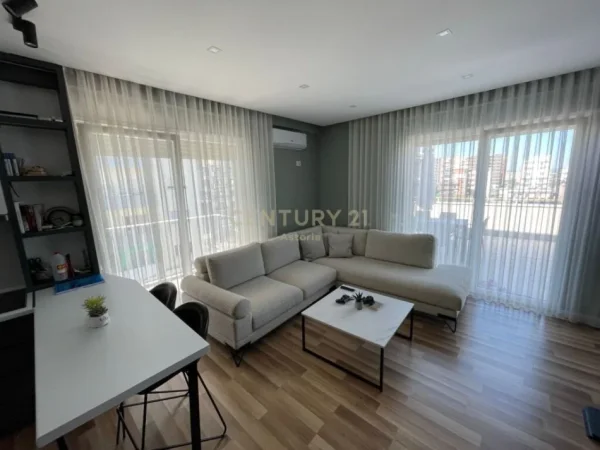 Tirane, shitet apartament 1+1 Kati 3, 114 m² 133.500 € (astir)