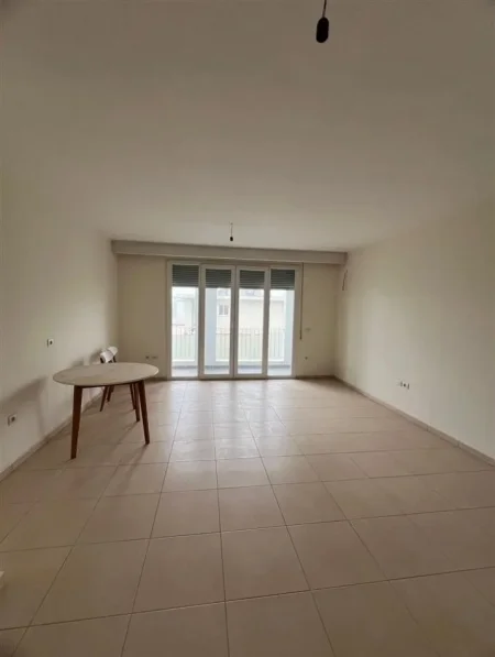 Durres, shitet apartament 2+1 Kati 6, 109 m² 218.000 € (SHKEMBI KAVAJES)