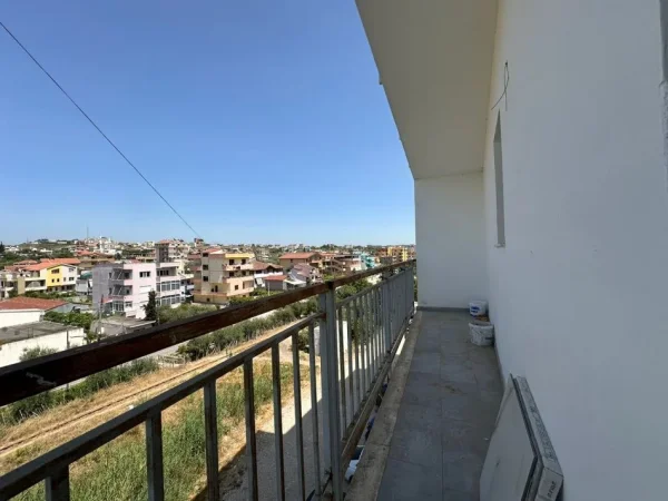 Durres, shitet apartament 1+1+Ballkon Kati 3, 79 m² 76.000 € 