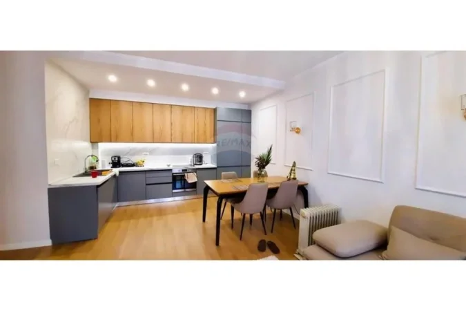 Tirane, jepet me qera apartament 2+1 , 107 m² 600 € (Astir - Unaza e Re, Albania)