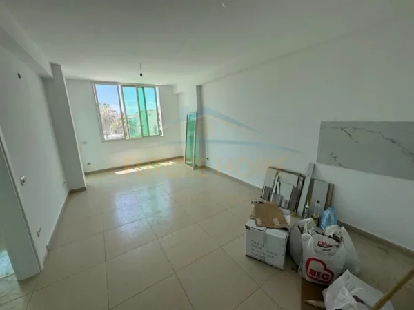 Durres, shitet apartament 2+1+Ballkon Kati 2, 74 m² 118.000 € (GOLEM)