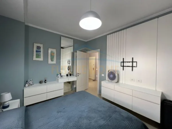 Durres, shitet apartament+verande | Penthouse 2+1+Ballkon Kati 7, 83 m² 120.000 € (SHKEMBI I KAVAJES)