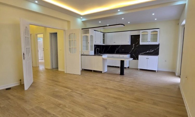 Tirane, shitet apartament 2+1+Aneks+Ballkon Kati 4, 108 m² 158.000 € (sarande)