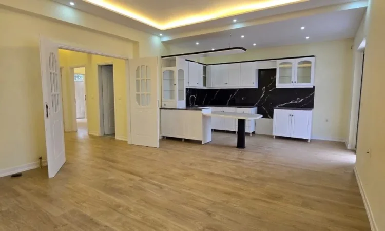 Tirane, shitet apartament 2+1+Aneks+Ballkon Kati 4, 108 m² 158.000 € (sarande)