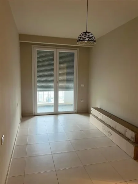 Durres, shitet apartament 2+1 Kati 7, 83 m² 133.000 € (SHKEMBI KAVAJES)