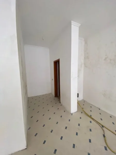 Durres, shitet ambjent biznesi Kati 0, 33 m² 50.000 € 