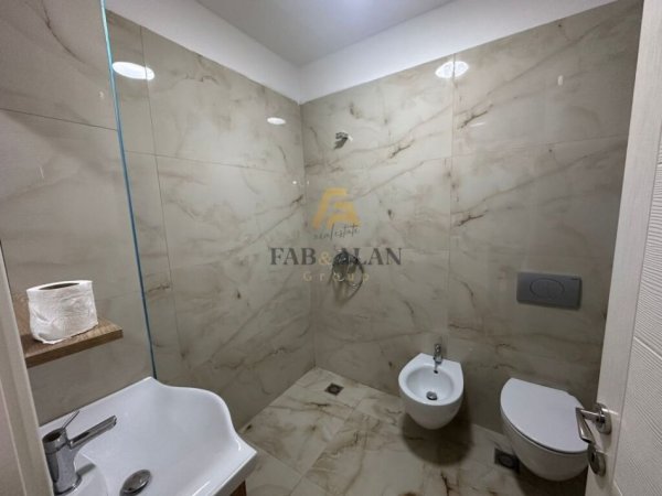 Tirane, SHITET apartament 3+1+2 Kati 3, 116 m² 220.000 € (Ish Profarma)