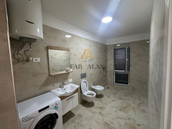 Tirane, SHITET apartament 3+1+2 Kati 3, 116 m² 220.000 € (Ish Profarma)