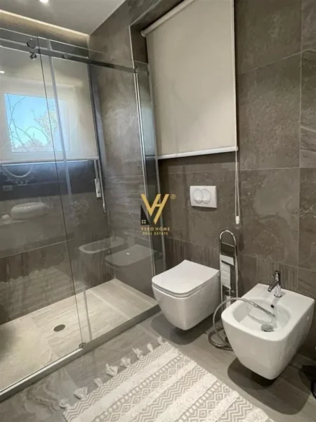 Tirane, shitet Vile 3+1+Ballkon Kati 0, 190 m² 620.000 € (KODRA E DIELLIT 2)