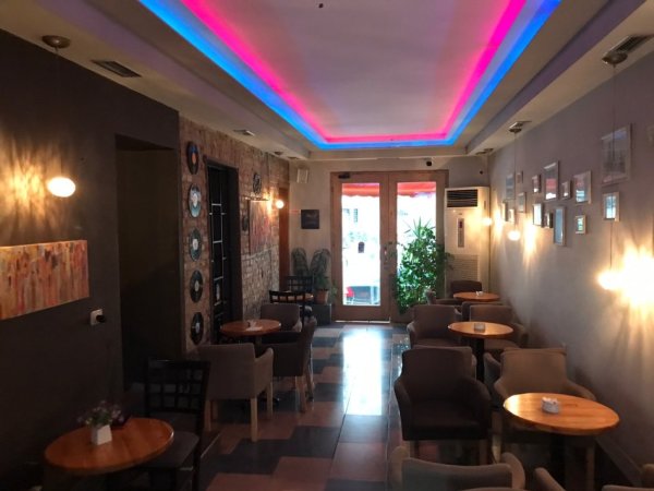 Tirane, shitet lokal Kati 0, 98 m² 299.800 € (ne Bulevardin Gjergj Fishta Tirane)