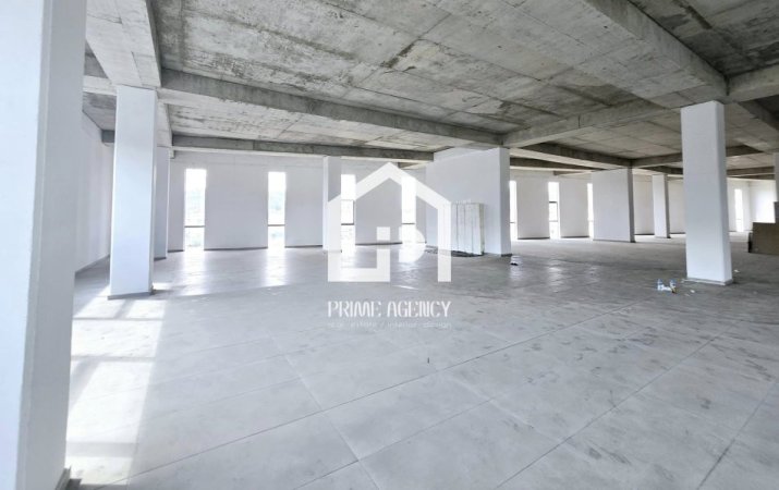 JEPET ME QIRA : AMBJENT BIZNESI /ZONA: Kombinat