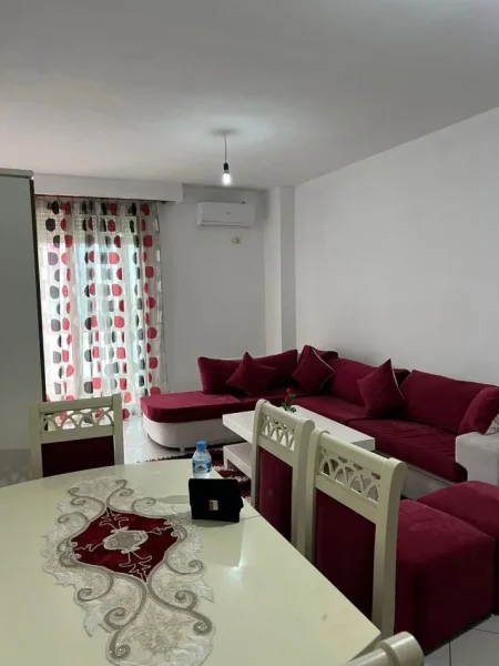 Tirane, jepet me qera 2+1+Aneks+Ballkon Kati 5, 108 m² 500 € (KFC Astir)