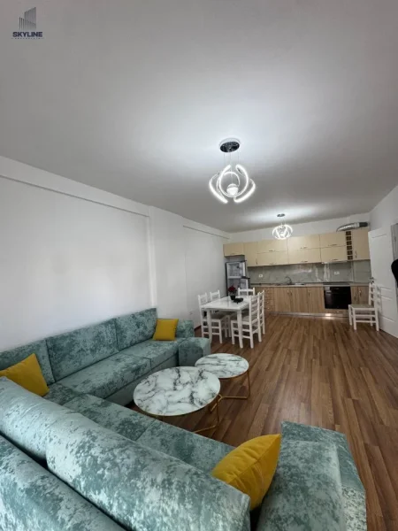 Tirane, jepet me qera apartament 2+1+Ballkon Kati 1, 500 € (Astir)