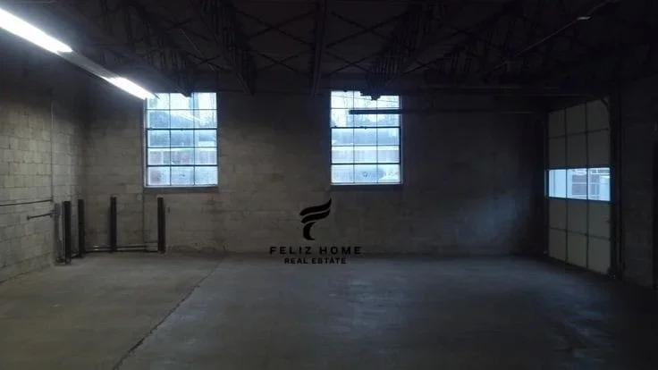 Tirane, jepet me qera magazine Kati 0, 90 m² 600 € (ASTIR)