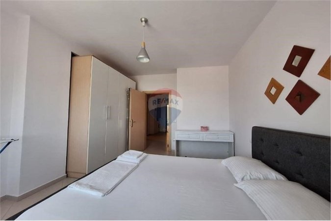 Tirane, jepet me qera apartament 1+1 Kati 8, 67 m² 450 € (Apartament 1+1 per qira ne Astir !)