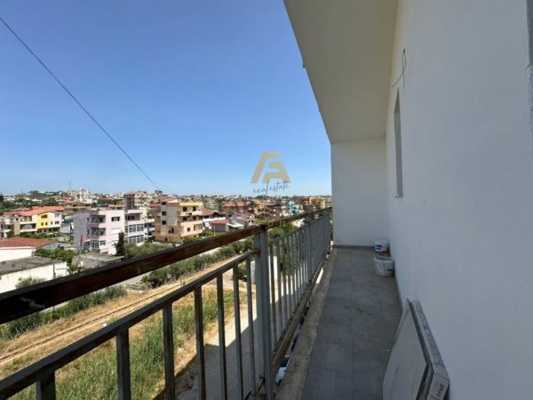 Durres Plazh, shitet apartament 1+1+Verande Kati 3, 80 m² 80.000 € (Plazhi Iliria)