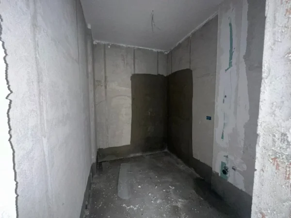Tirane, shitet apartament 2+1 Kati 1, 106 m² 174.700 € (Fillimi i Stacionit te Trenit)