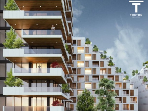 Vlore, shitet apartament 1+1+Ballkon Kati 3, 89 m² 268.800 €   tt 1017