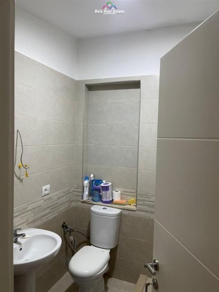 Tirane, shes apartament 2+1 Kati 2, 125 m² 220.000 € (kopshti botanik)