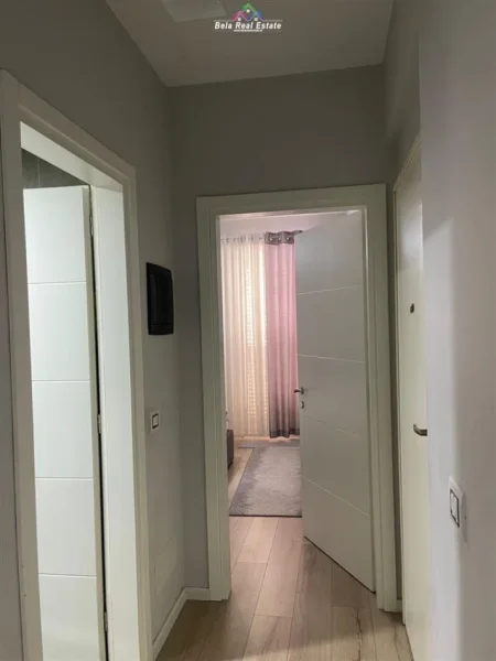 Tirane, shes apartament 2+1 Kati 2, 125 m² 220.000 € (kopshti botanik)