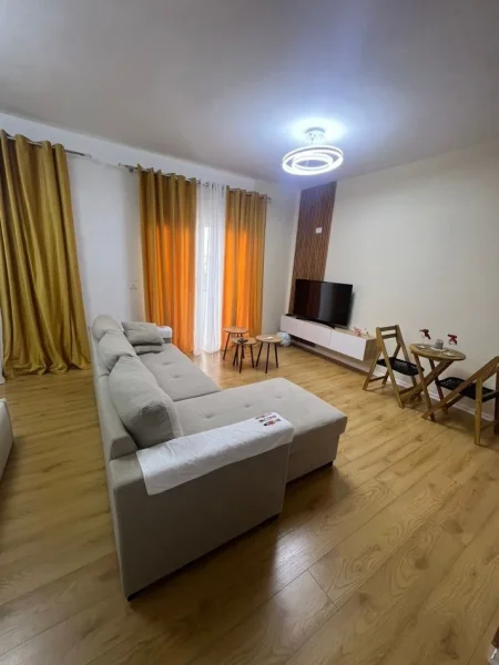 Durres, shitet garsonier 1+1+Ballkon , 60 m² 45.000 € (PLAZH DURRES)