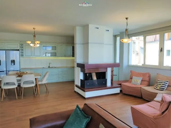 Tirane, jepet me qera apartament 3+1 Kati 8, 220 m² 1500 € (kika 1)