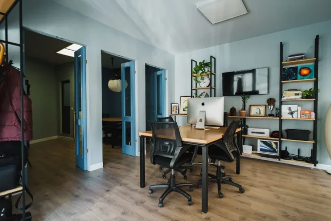 Tirane, jepet me qera zyre Kati 0, 45 m² 600 € (STADIUMI DINAMO)