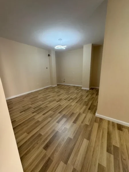 Tirane, shitet apartament 2+1+Ballkon Kati 2, 84 m² 125.000 € (Sokrat Miho)