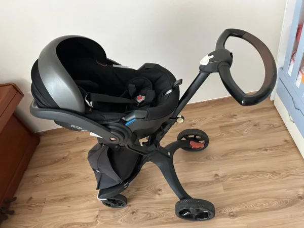 Tirane, shes Karroce femije Stokke Xplory V6 me portbebe, ndenjese makine, winter kit etj 625 €