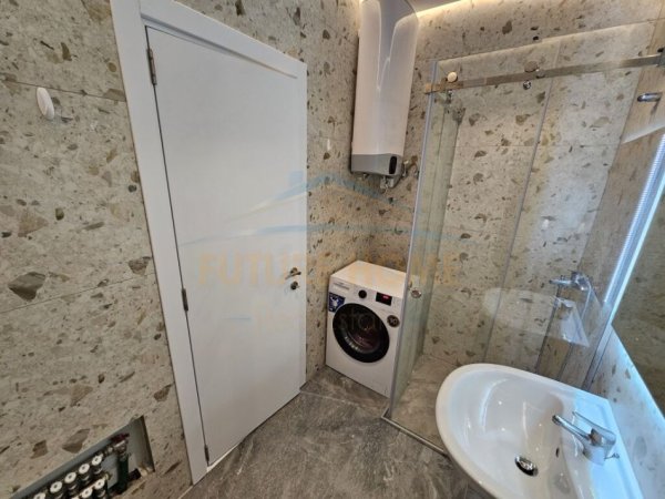 Tirane, shitet apartament 1+1+Ballkon Kati 1, 71 m² 155.000 € (Bulevardi i Ri)