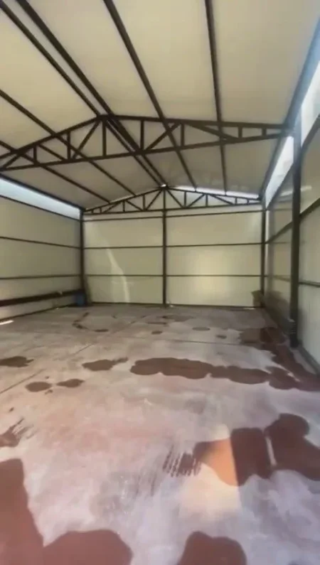 Shqiperi, jepet me qera magazine Kati 0, 110 m² 900 € (Astir)