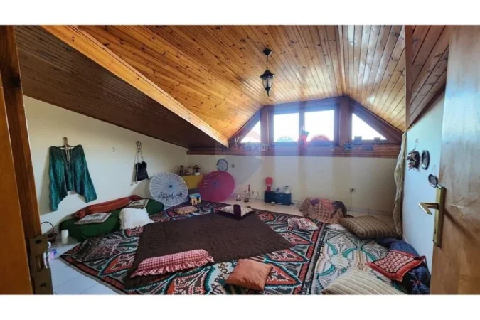 Tirane, shitet apartament 3+1 , 140 m² 155.000 € (Porcelan - Sheshi Shtrauz)