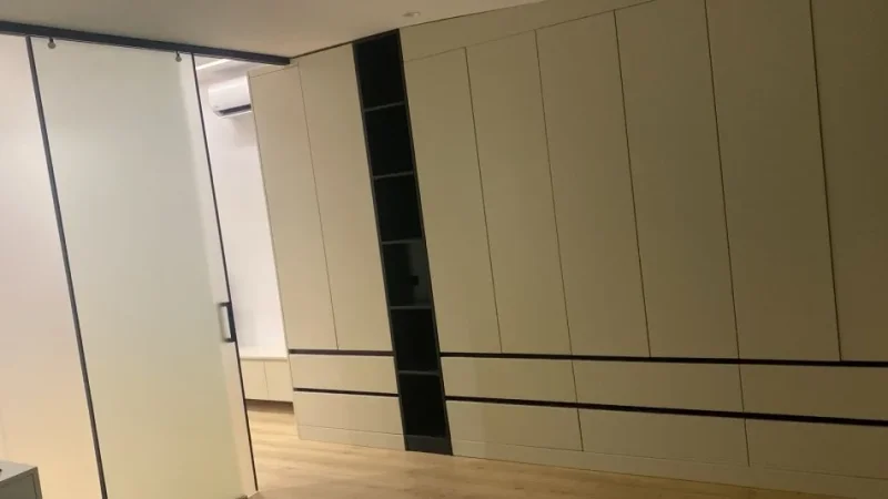 Tirane, jepet me qera apartament 1+1+Ballkon Kati 9, 70 m² 500 € (Rr. Teodor Keko, Astir)