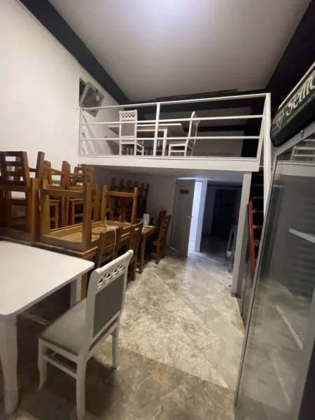 Tirane, jepet me qera ambjent biznesi Kati 0, 50 m² 1.500 € (21 dhjetori)