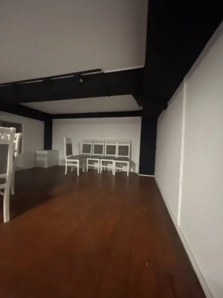 Tirane, jepet me qera ambjent biznesi Kati 0, 50 m² 1.500 € (21 dhjetori)