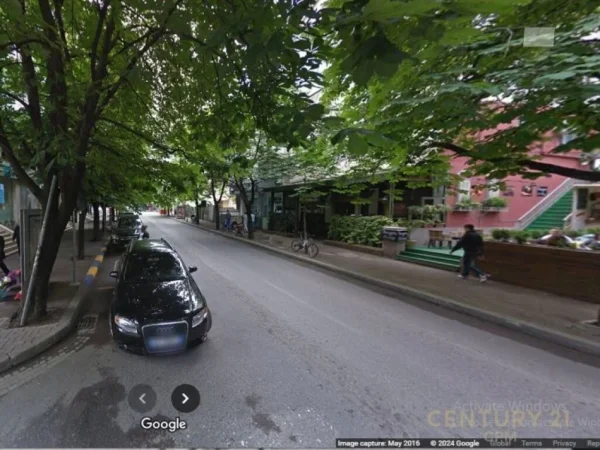 Tirane, jepet me qera ambjent biznesi Kati 0, 80 m² 3.500 € 