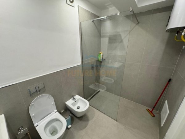 Tirane, shitet apartament 1+1+Ballkon Kati 3, 84 m² 141.000 € (Myslym Shyri)
