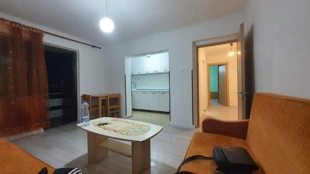 Tirane, shes apartament 1+1+BLK Kati 5, 57 m² 55.000 Euro (Kryqezimi medrese)